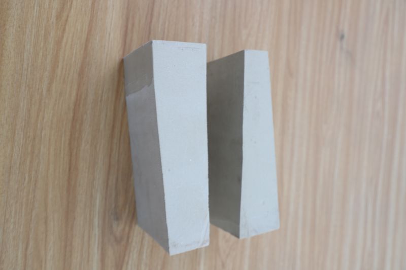 側(cè)面楔型耐酸磚的優(yōu)點(diǎn)是什么？